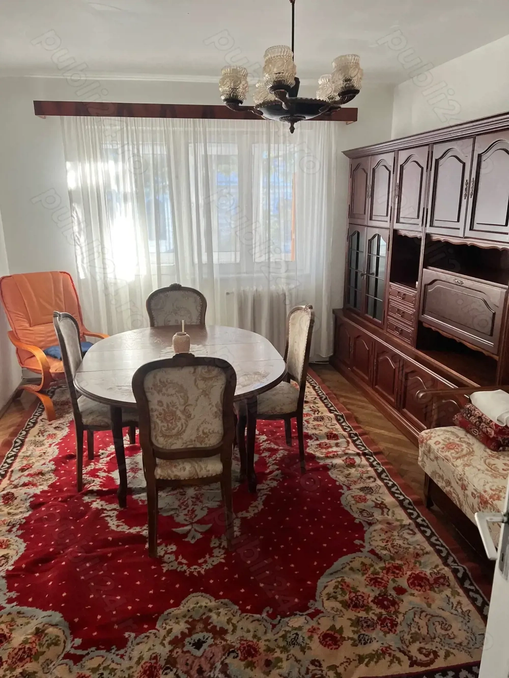 Inchiriere apartament 3 camere ultracentral