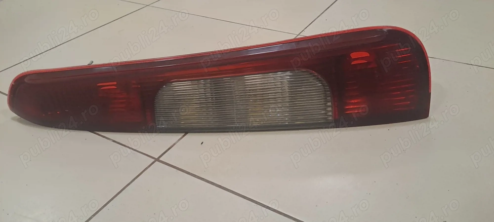 Vand doua stopuri stânga, dreapta ford c-max, 2003-2007, 170 lei bucata