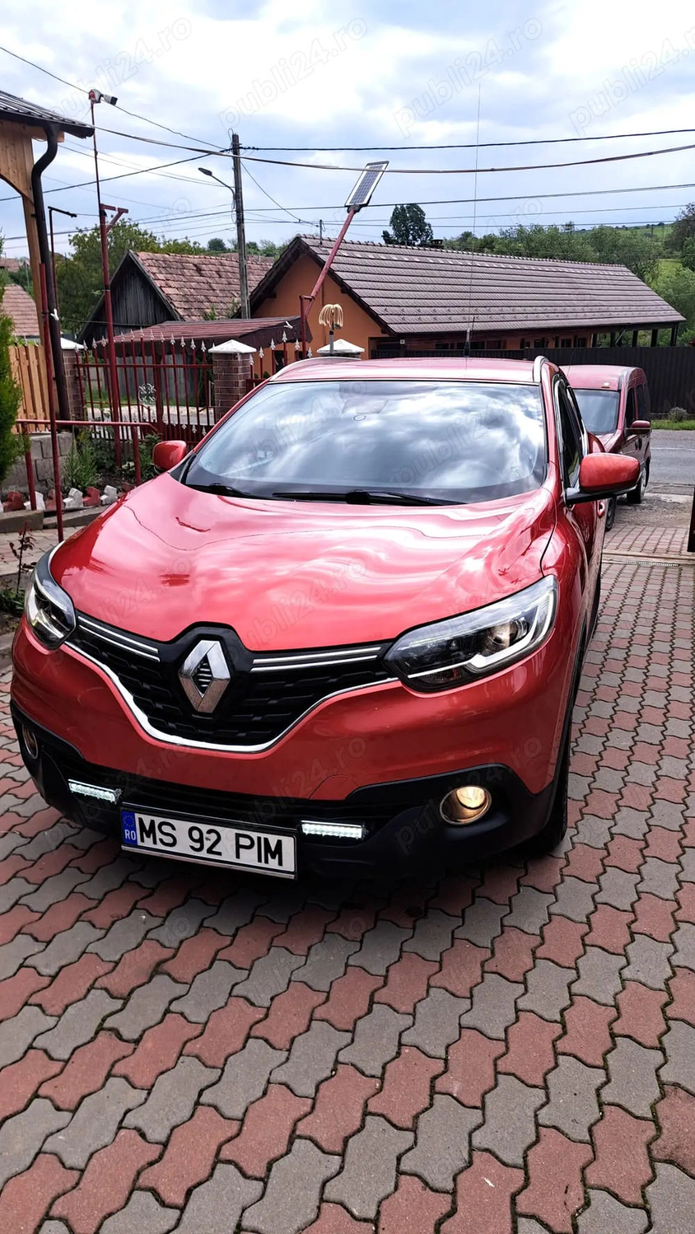 Vand RENAULT KADJAR  1,6  diezel  4x4   2016 