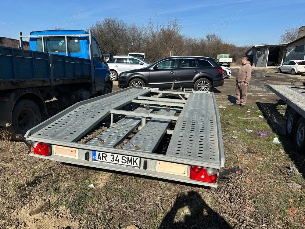 De vânzare Audi Q7 + Remorcă dublă 8metri + Remorcă 4,5metri 