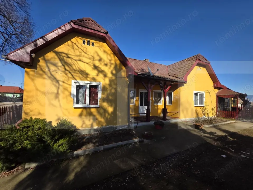 Casa individuala cu 3 camere intr-un teren generos