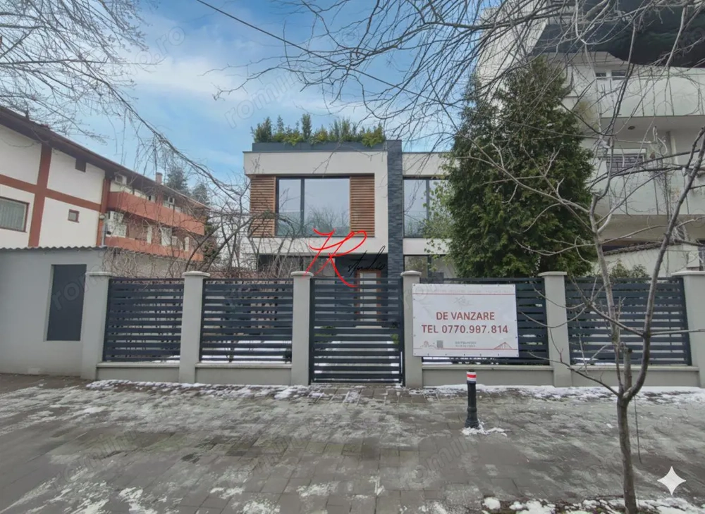 Vanzare teren Lacul Tei
