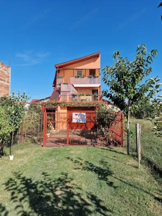 Fratelia-Casa P+E+M-garaj dublu- investitie