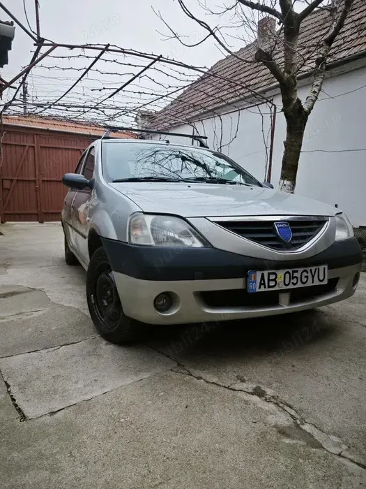 Dacia Logan 2005