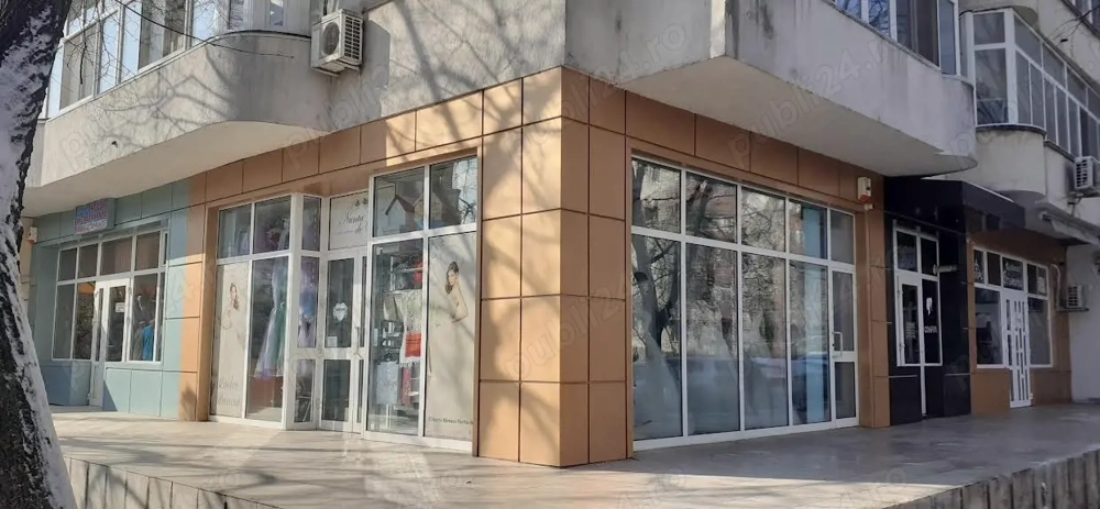 inchiriez spatiu comercial 40mp str.petru rares 274 parter