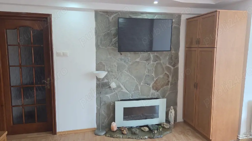 apartament 2 camere decomandat centru piatra neamt
