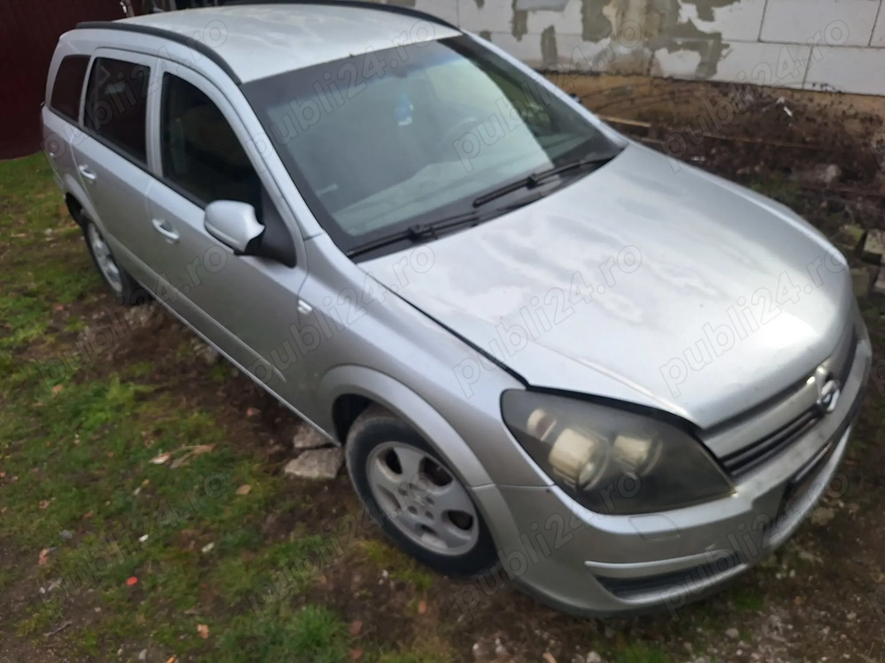 Dezmembrez Opel Astra H 1.7CDTI