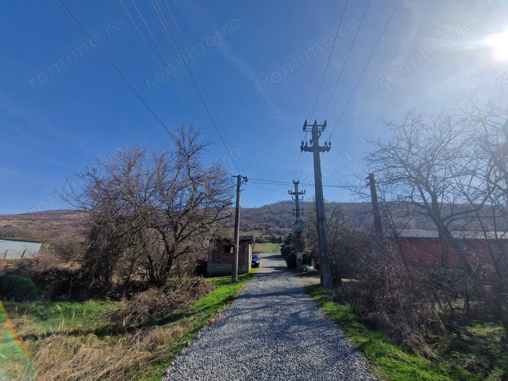 Teren extravilan,  zona si priveliste superba, Cuvin