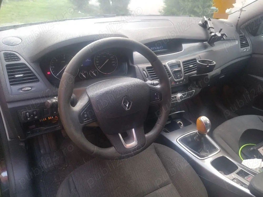 vand Renault laguna 3 dci