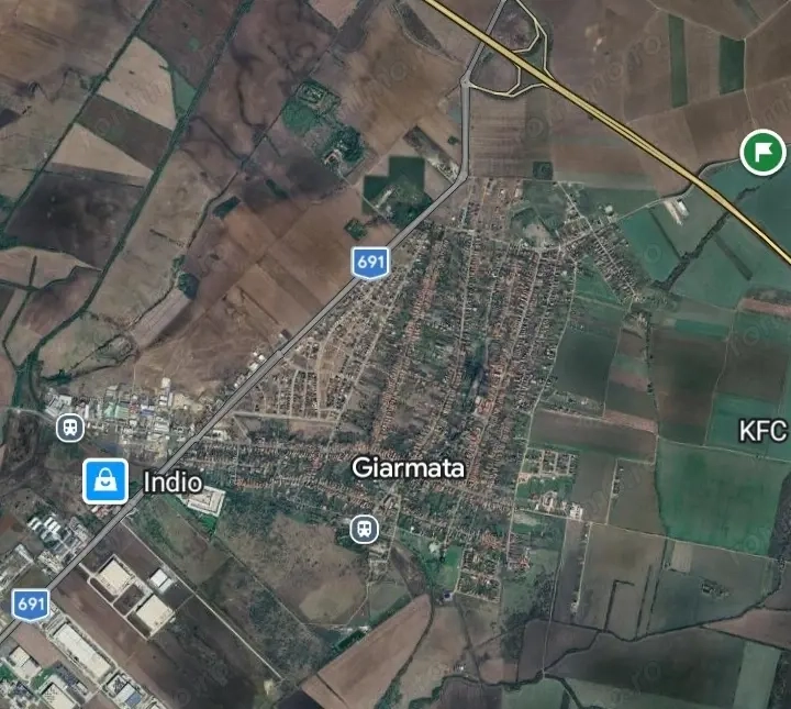 Giarmata- teren intravilan- 2 fronturi stradale - 961 mp