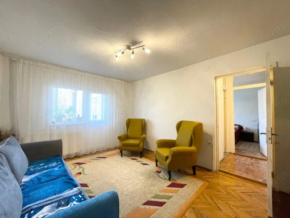 Apartament 3 camere, 2 bai, etaj 2 - Girocului