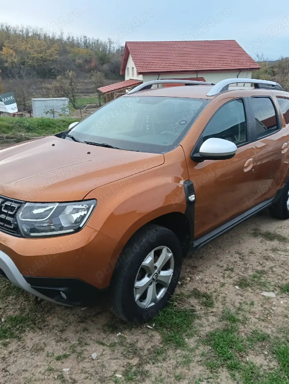 Vând Dacia Duster 