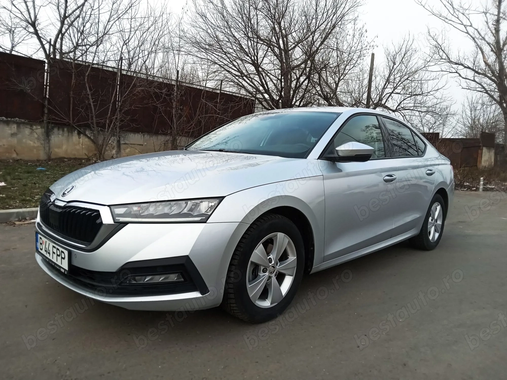 Skoda  octavia  2.0 tdi - 2021