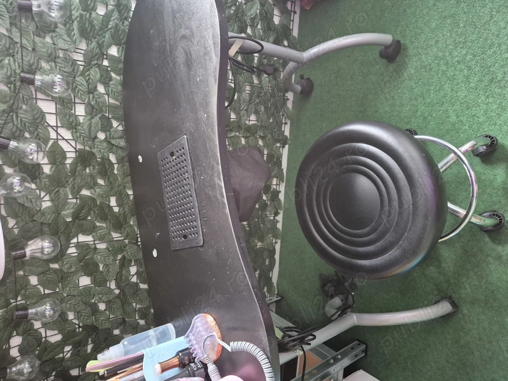 Măsuță de MANICHIURA pliabila cu aspirator