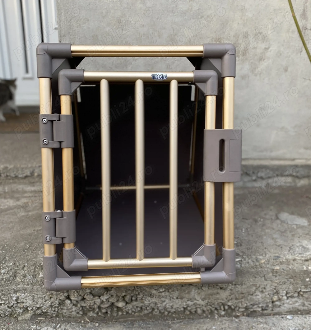 Cușcă transport câini Trixie din aluminiu   61 48 59 cm