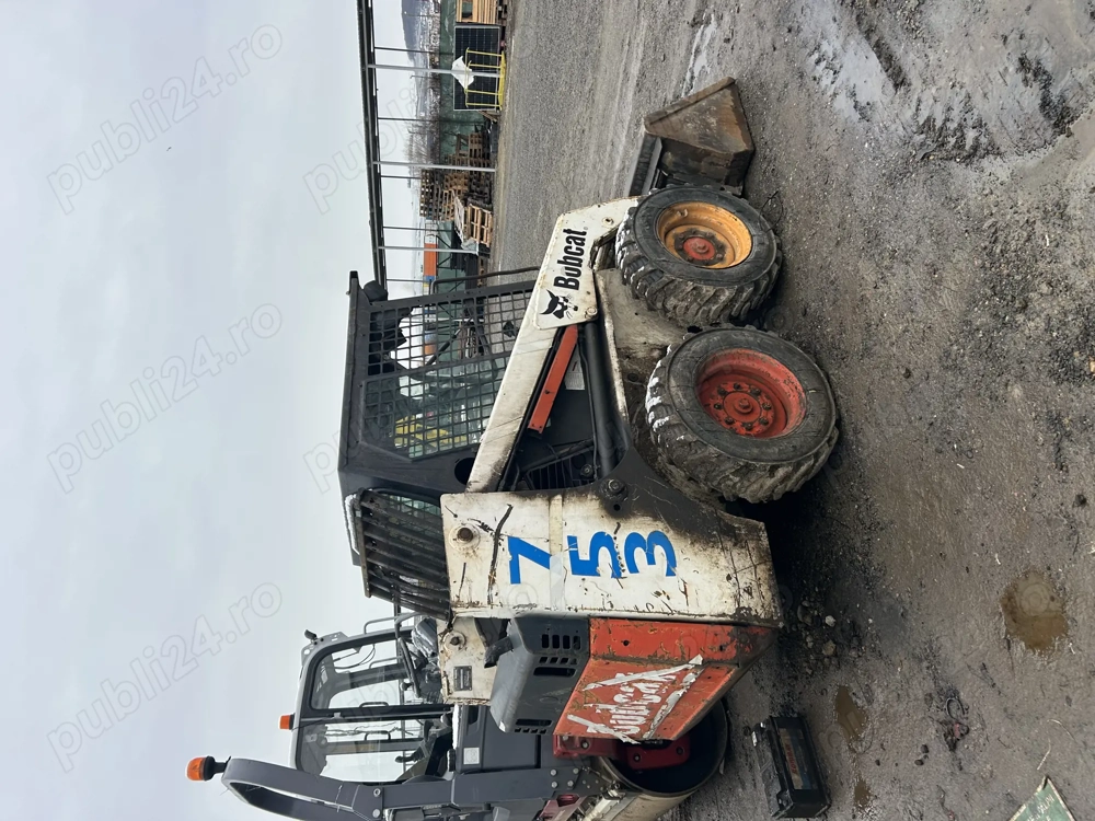 Vand sau schimb bobcat cu microbuz 8+1