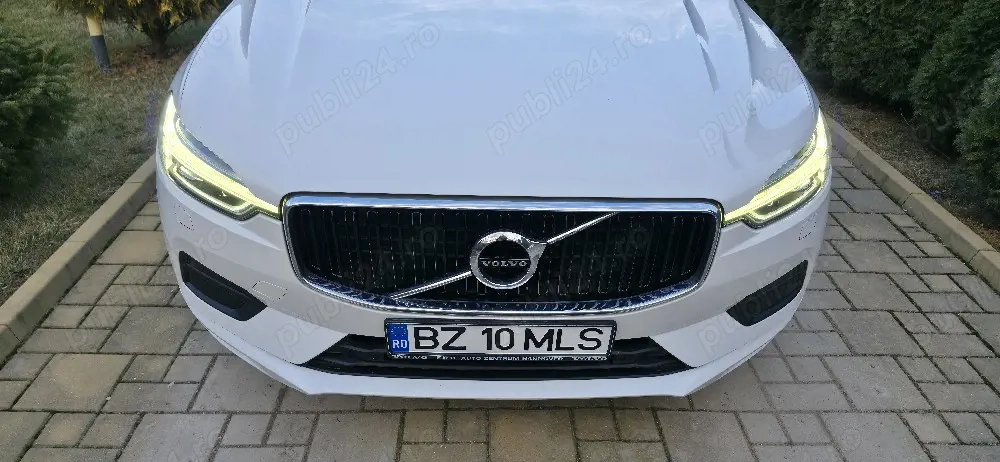 > VOLVO XC60 Momentum 2.0 Diesel 190CP <
