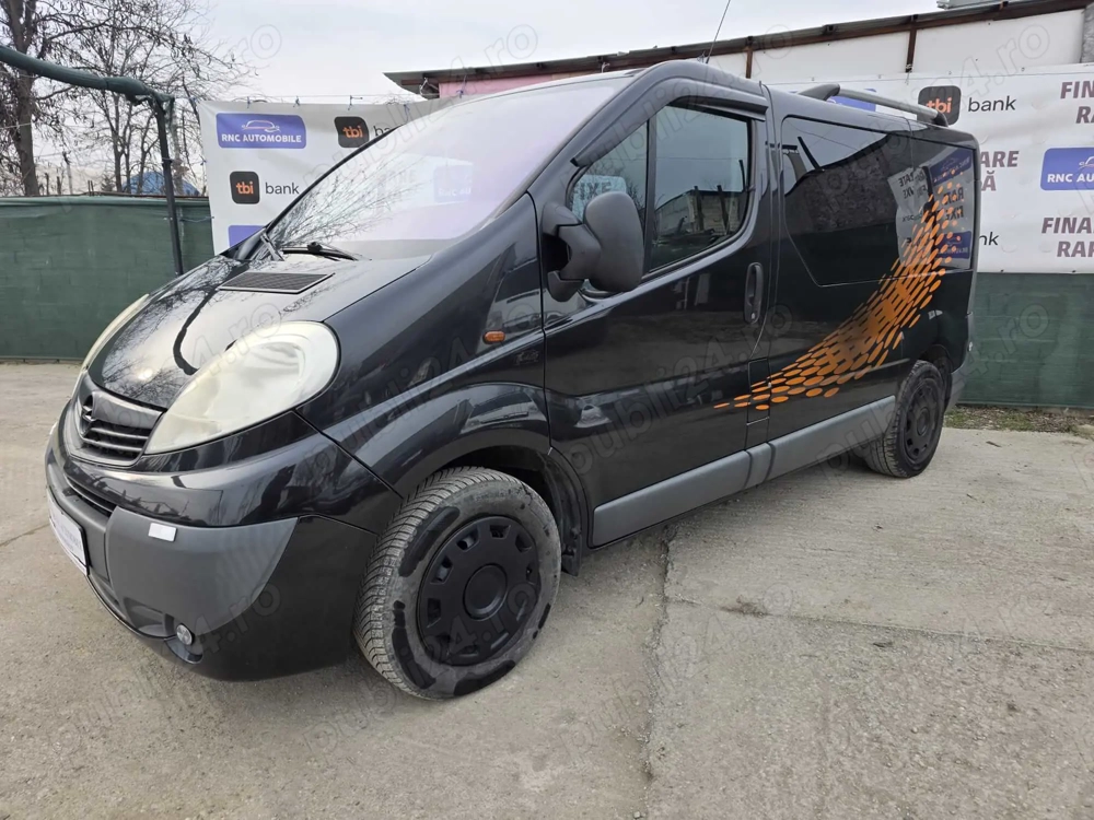  Opel Vivaro TURISM 6 Locuri