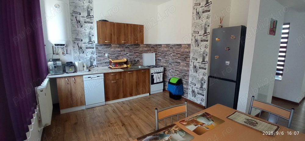 Inchiriez penthouse Sanmartin,  pe 2 nivele