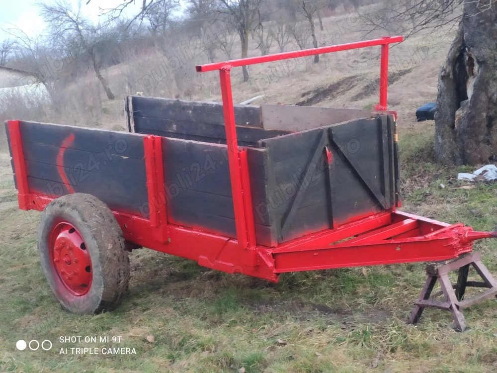 Remorca solidă de padure