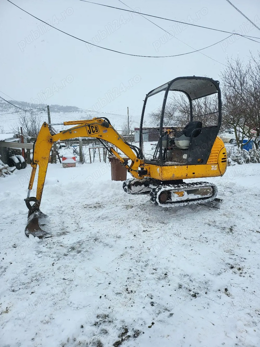 Miniexcavator jcb 8017