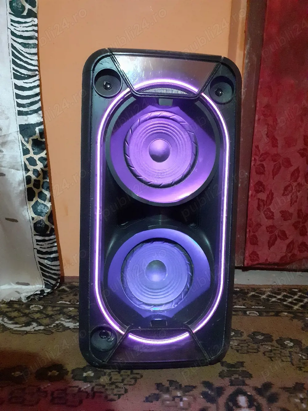 boxa sony funcțională 