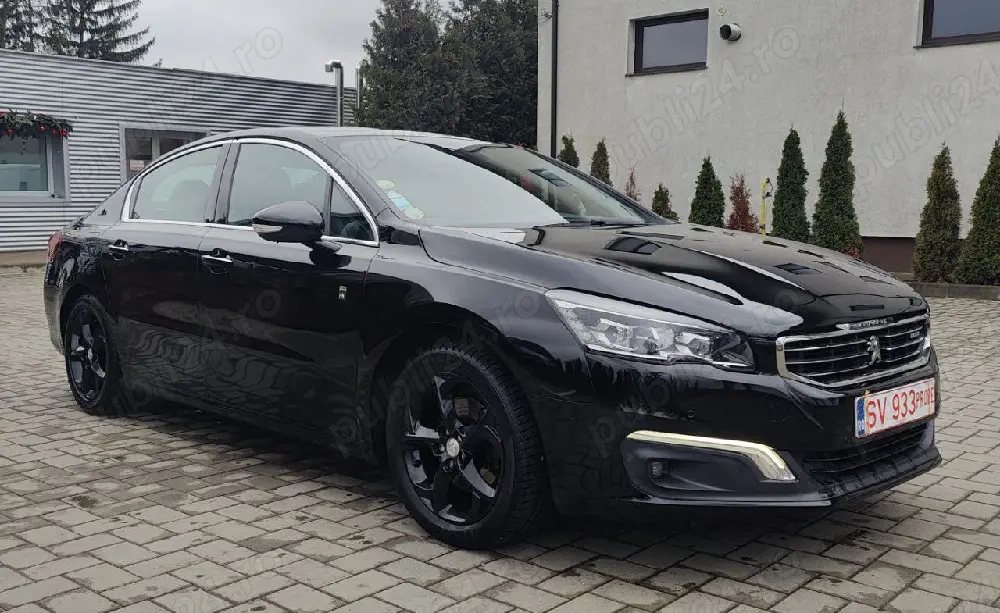 Peugeot 508 HYbrid 4x4 