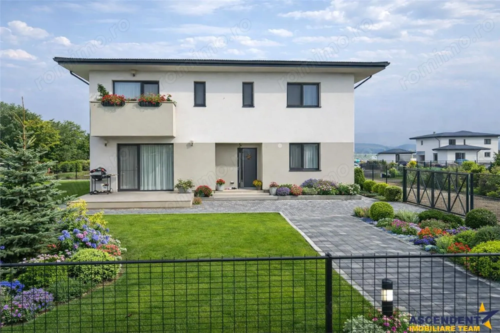 Casa calitativ certificat, toate utilitatile, Cristian, Brasov