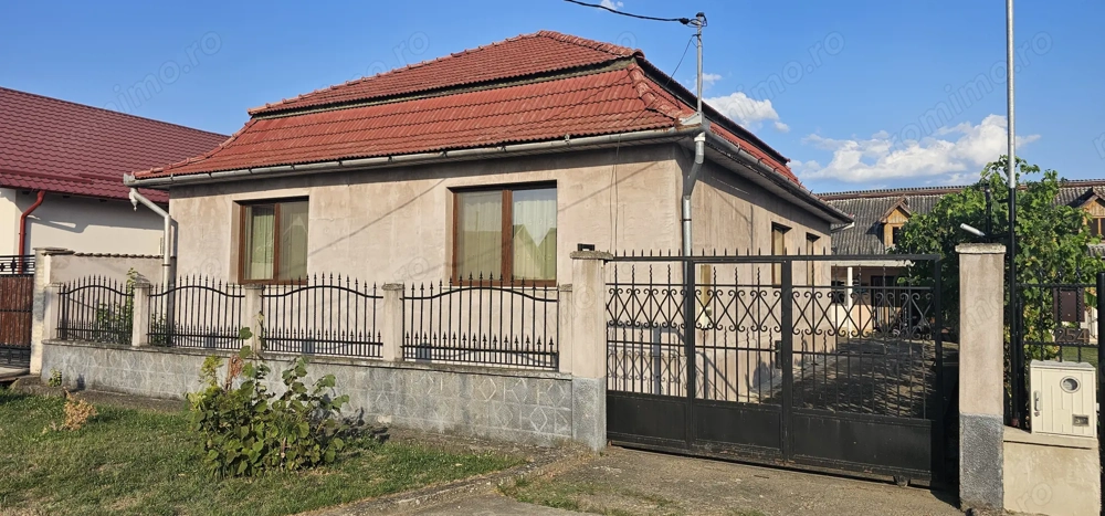 Casa la 2km de Alesd si 35 de km de Oradea