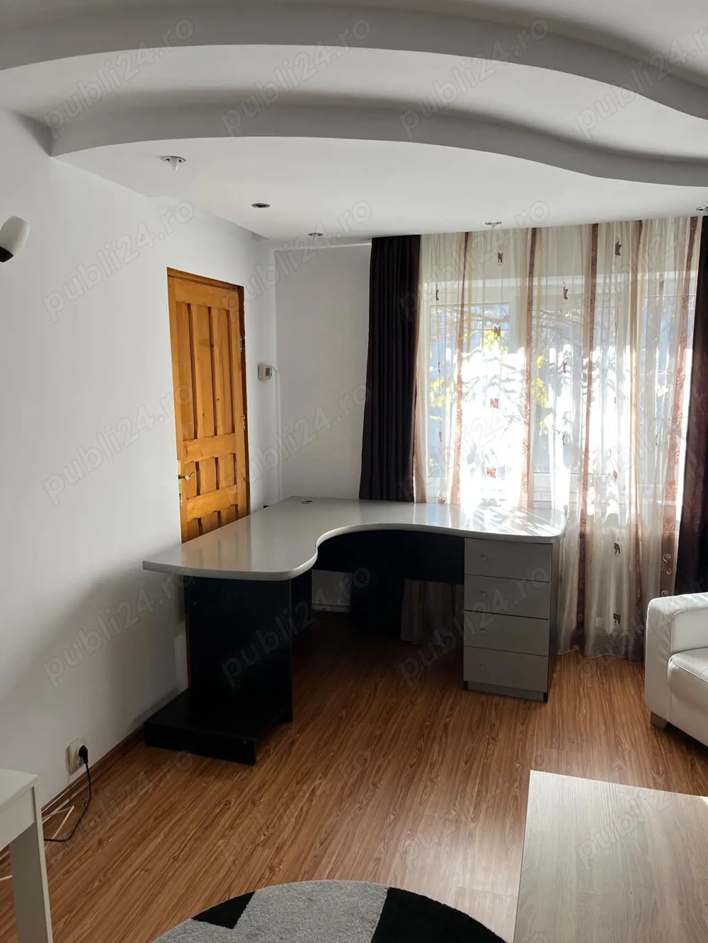 Inchiriez apartament 3 camere   CUG, Aleea Tudor Neculai (langa Lidl) 