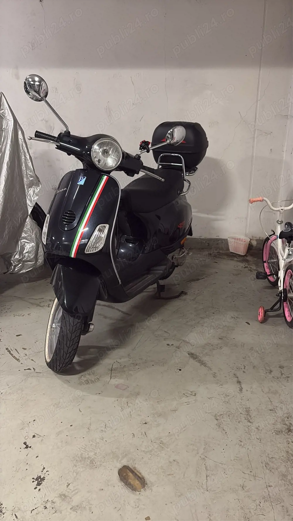 Vespa LX 50cc 4T Black