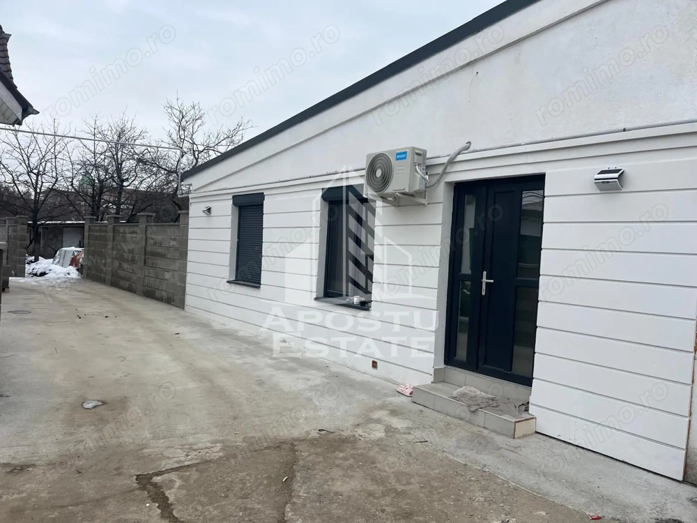 Apartament cu 3 camere, 2 locuri de parcare, zona Lipovei