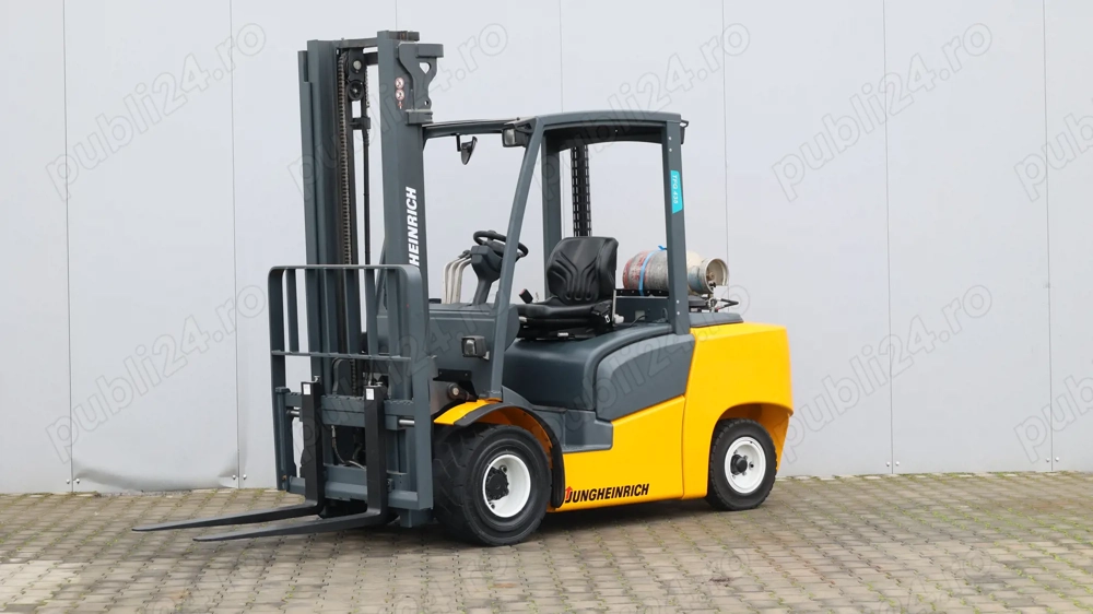 Jungheinrich TFG 435 Capacitate de încărcare 3.500 kg, Catarg Duplex, GPL