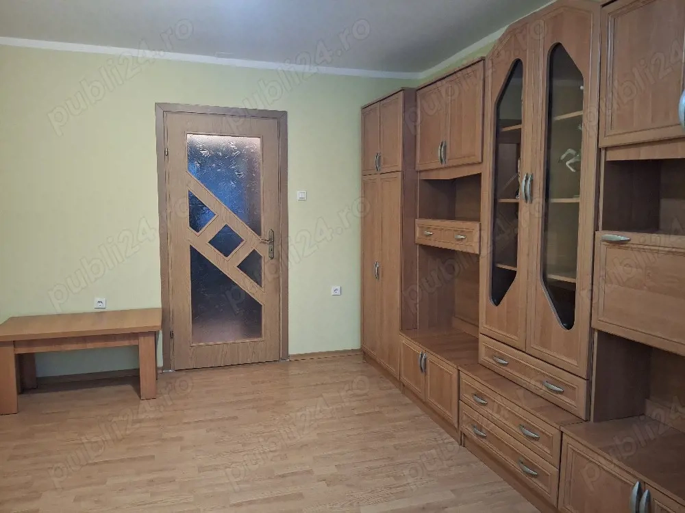 Garsoniera de închiriat zona Blascovici!