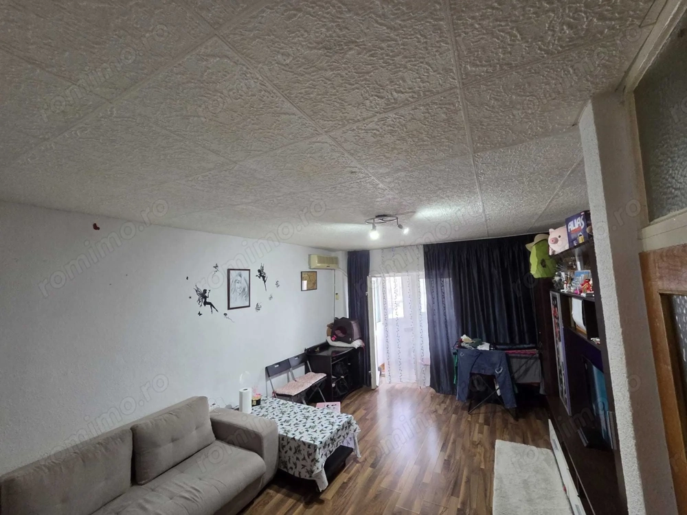 Vanzare Garsoniera Mall Vitan, 40 mp, Bloc 1991 Anvelopat  Perfect Investiție