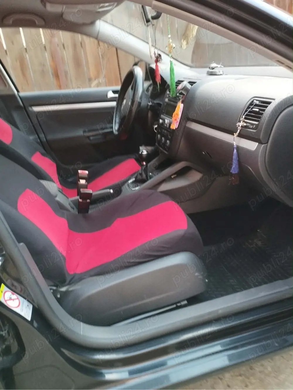 Vând golf 5 1.9 tdi