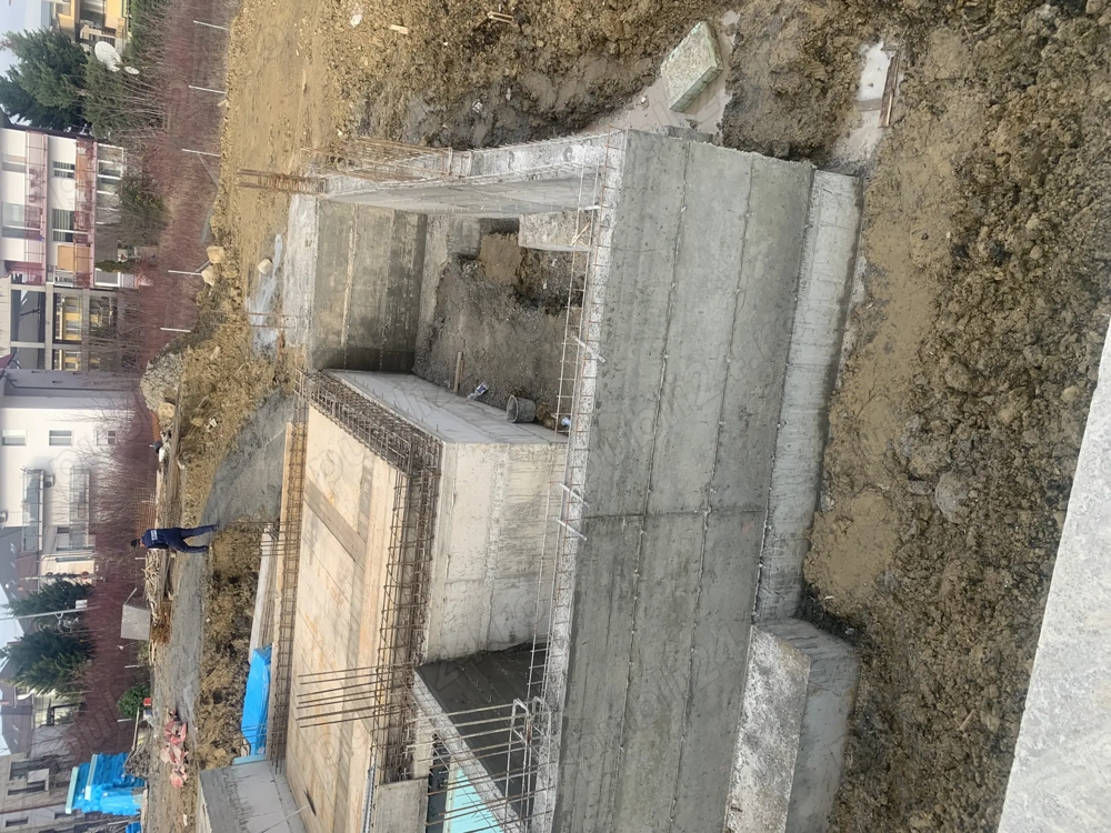 Lucrări de construcții și finisaje