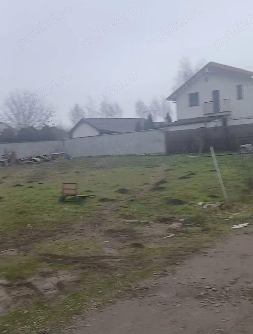teren vinzare   in Vinatori   