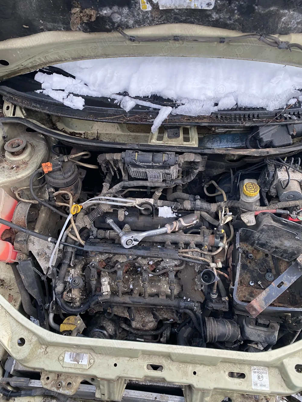 Dezmembrez Fiat Punto 1.3 Multijet (Diesel) - Orice Piesă