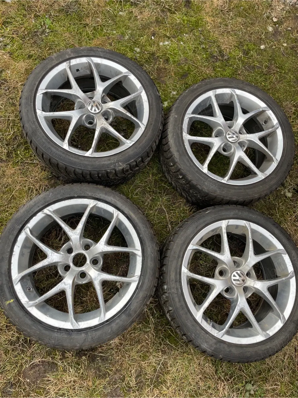 Jenti aliaj de 17" VW sau Audi