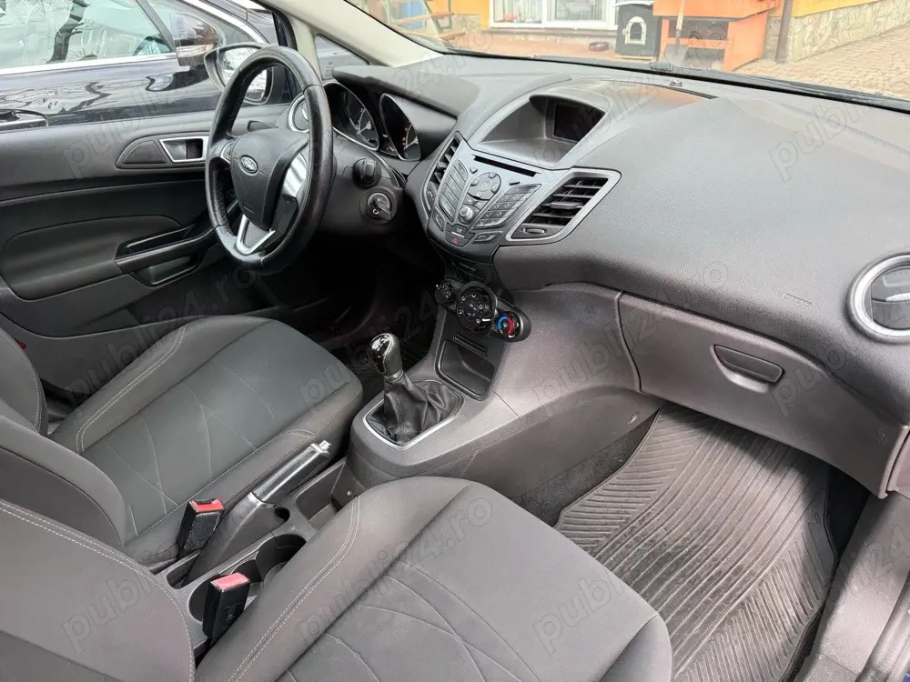 vand ford fiesta 2016