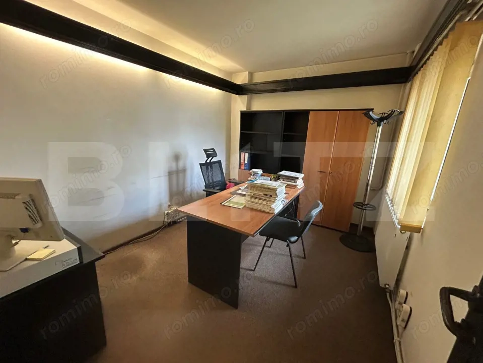 Apartament 5 camere, 90 mp, zona Canta