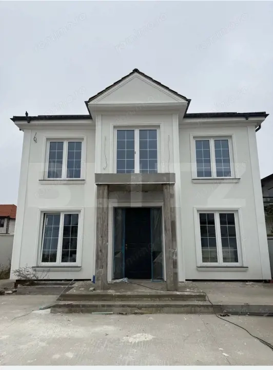 Casa P+1, 230 mp, 600 mp de teren, zona Est