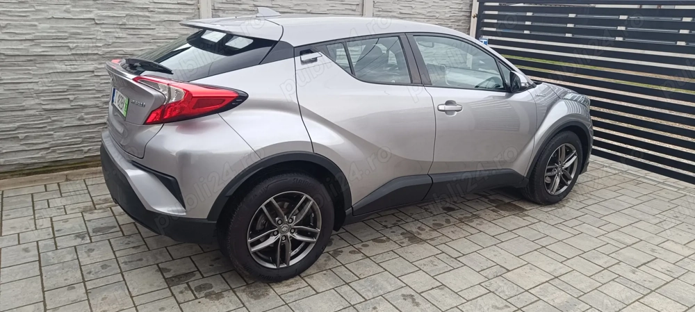Toyota chr