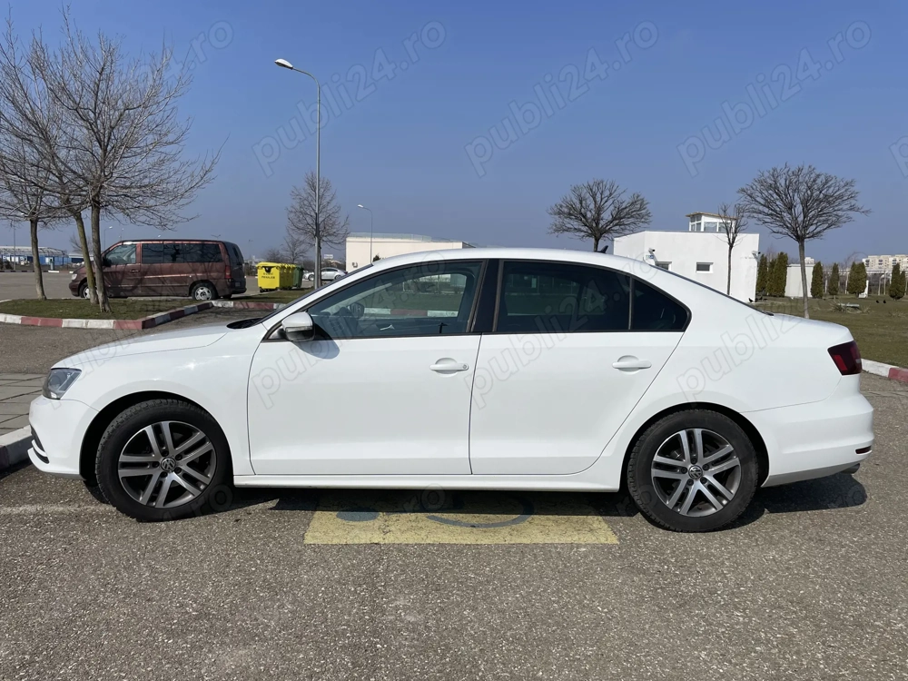 Vand  VW Jetta Style - sunt primul proprietar 