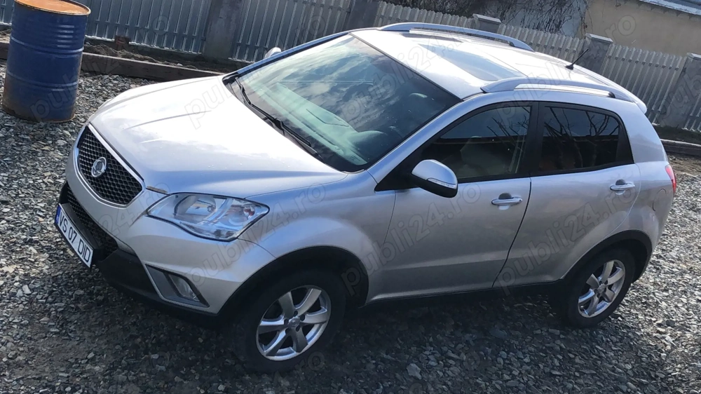 Vând Ssangyong Korando