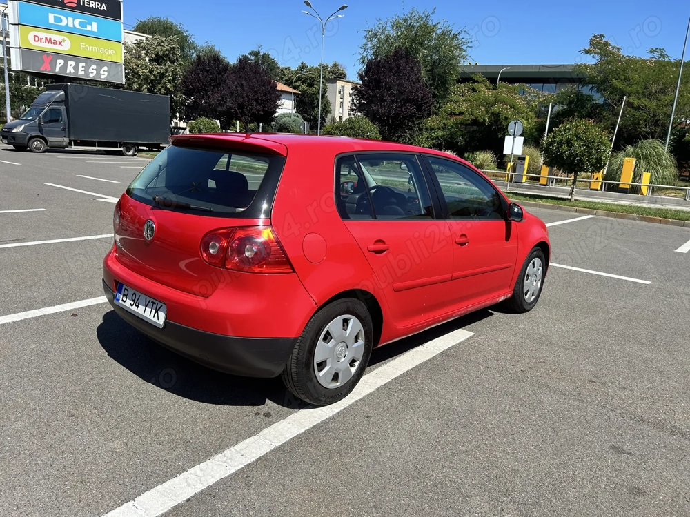 Volkswagen Golf V   1.4 MPI   2009   Climatronic   188.319 km 
