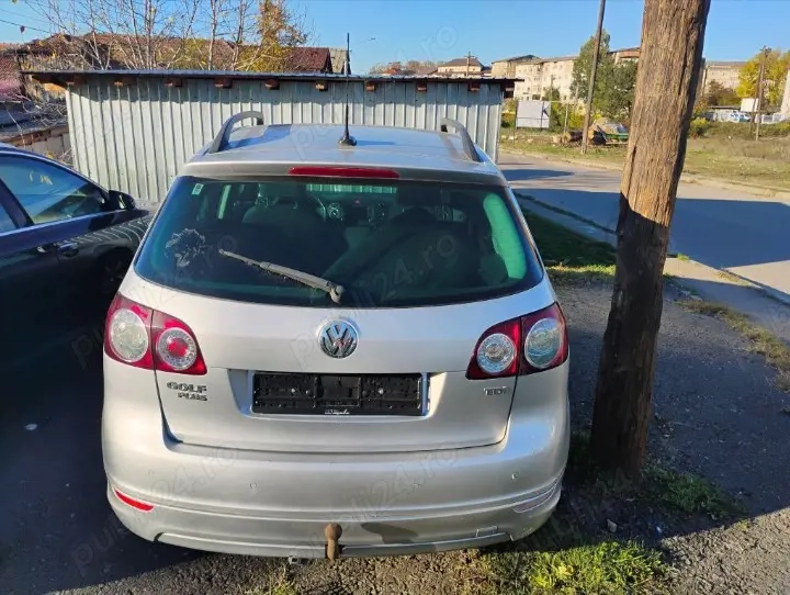 Vând Volkswagen Golf Plus