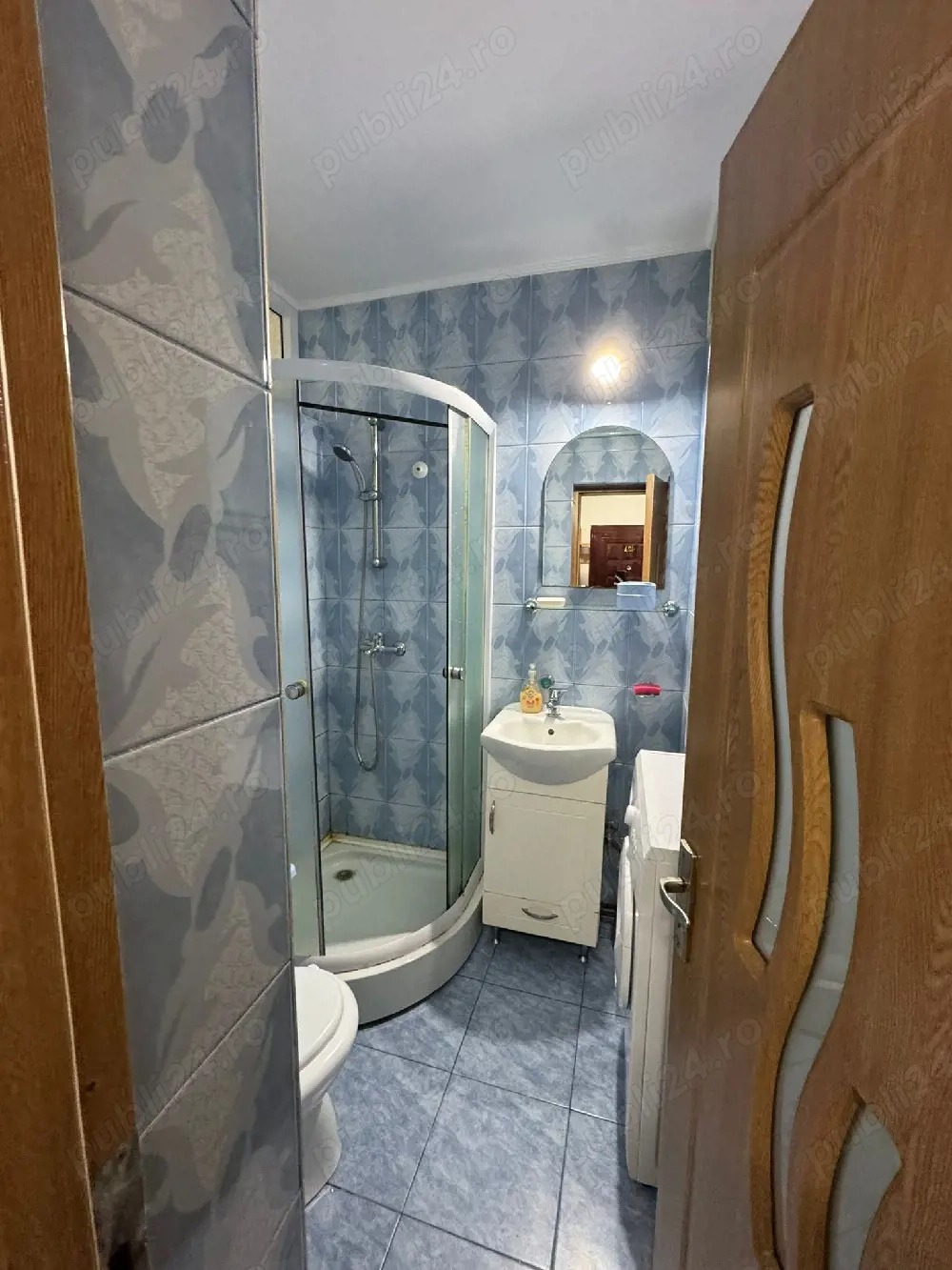 Garsoniera de închiriat