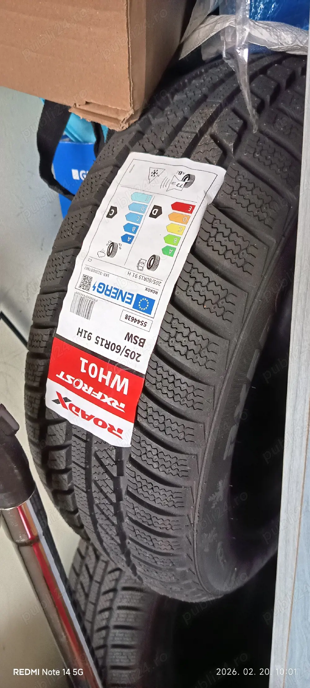 Vând două bucăți de anvelope de iarna 